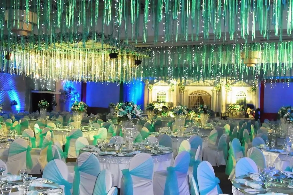 *****  Radisson Blu Dhaka Water Garden Hotel Bangladesh